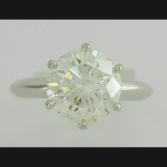 Tiffany Co Diamond Engagement Ring - Picture 5 of 9
